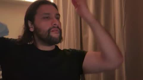 Snapshot of molten_escargot chatting on 01/19/25, 06:31 molten_escargot online show from 01/19/25, 06:31