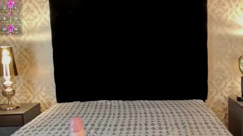 Moly Boston online show from 10/28/25, 01:36