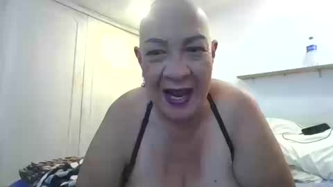 nativa online show from 10/15/25, 04:01