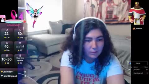 Snapshot of mommydarknesskairi3427 chatting on 11/02/25, 06:43 MommyDarkness3427 online show from 11/02/25, 06:43