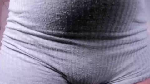 Momo  online show from 09/15/25, 09:59