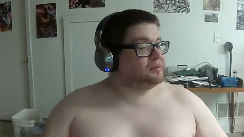 Snapshot of momo_jakes chatting on 09/24/25, 04:27 Jacob S. online show from 09/24/25, 04:27