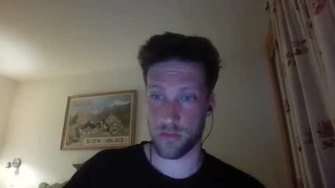 moms_little_monster online show from 12/17/24, 09:16