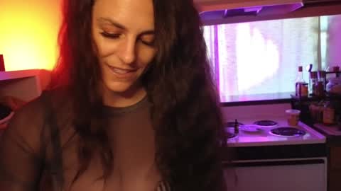 Snapshot of monalisa169 chatting on 02/05/25, 02:59 Mona online show from 02/05/25, 02:59