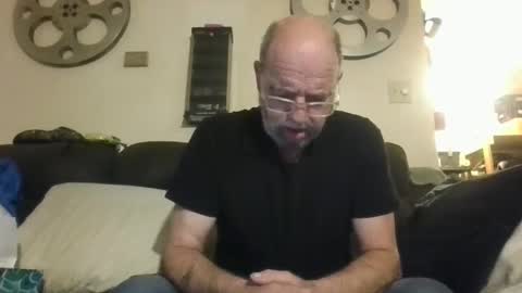 Snapshot of mondaymonday chatting on 01/05/25, 07:17 mondaymonday online show from 01/05/25, 07:17