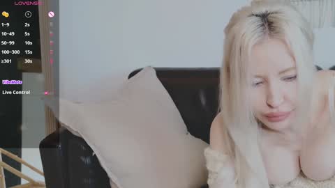 PoppyPlayful online show from 01/13/25, 06:16