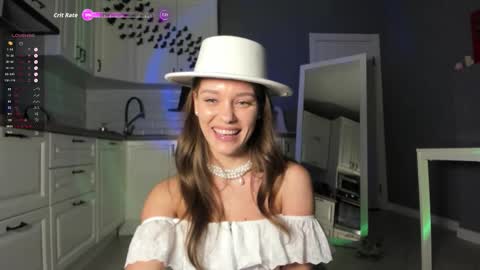 Monia Help me get 20000 subscribers online show from 11/01/25, 05:04