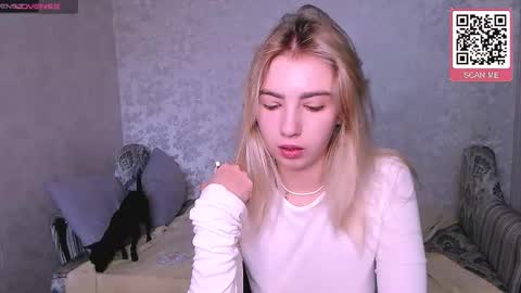 monicamoonlight online show from 09/14/25, 01:54