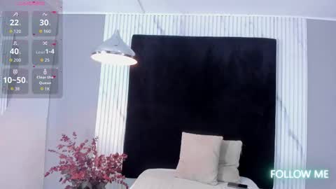 MONIK FOX online show from 10/19/25, 07:47