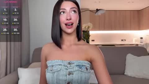 Monika online show from 11/12/25, 05:52