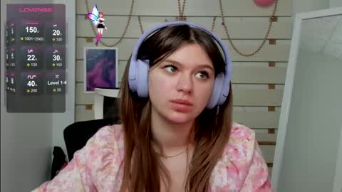 Monika online show from 03/08/25, 02:30