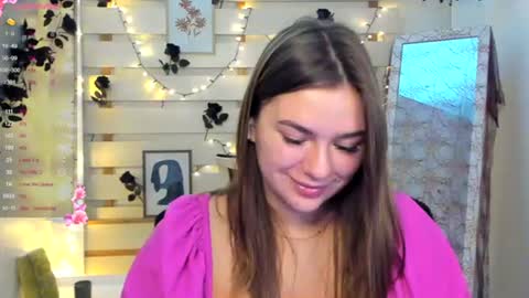 Monika online show from 10/28/25, 07:23