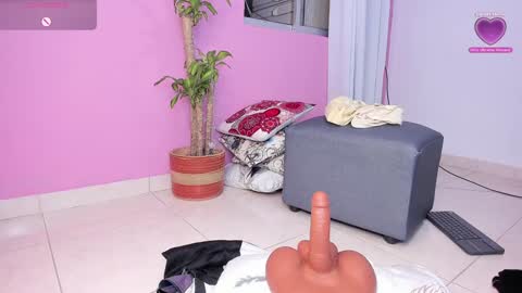 monikk__harrison online show from 12/30/24, 03:02