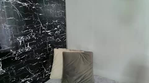 Snapshot of monique_a chatting on 01/09/25, 11:36 Ask me online show from 01/09/25, 11:36