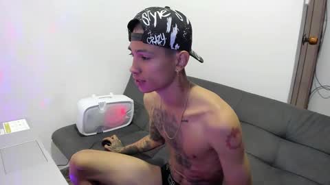 monkeyd_66 online show from 12/19/24, 10:56