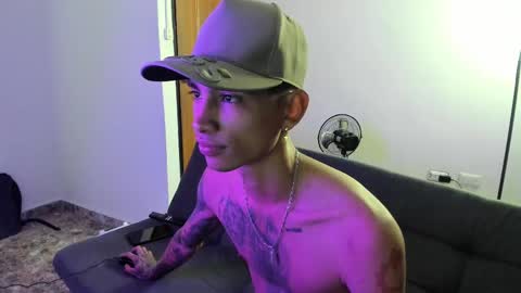 monkeyd_66 online show from 01/04/25, 07:13