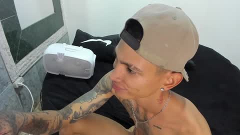 monkeyd_66 online show from 02/02/25, 03:39