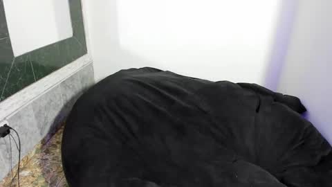 monkeyd_66 online show from 03/02/25, 02:10