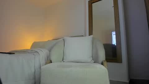 Snapshot of monkeys_pug chatting on 01/08/25, 12:06 jalejoc online show from 01/08/25, 12:06