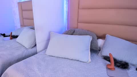 Adriana online show from 02/24/25, 06:58