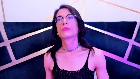 Linda Darling online show from 12/14/24, 05:14