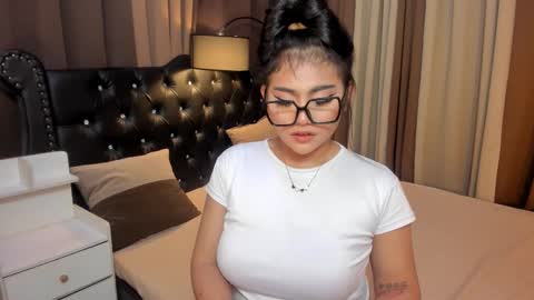 Ruthie online show from 01/16/25, 02:19