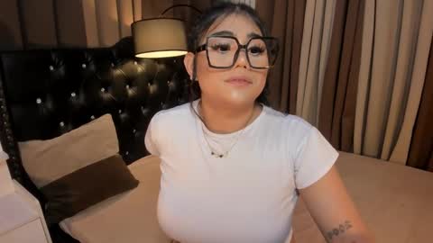 Ruthie online show from 01/23/25, 01:41