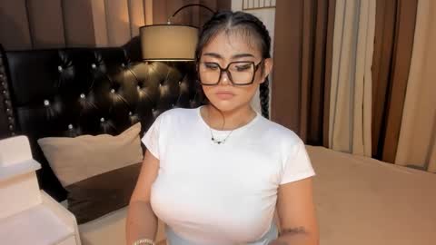 Ruthie online show from 01/25/25, 02:58