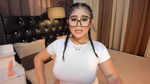 Ruthie online show from 02/02/25, 02:27