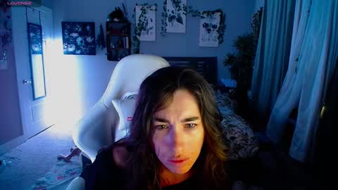 Snapshot of monstrumologist chatting on 03/04/25, 12:50 Lydia Mooney online show from 03/04/25, 12:50