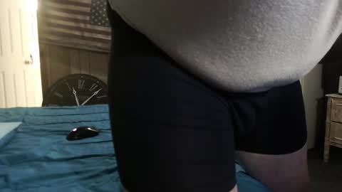 Snapshot of montana6897 chatting on 12/19/24, 01:50 Kingalby817 online show from 12/19/24, 01:50