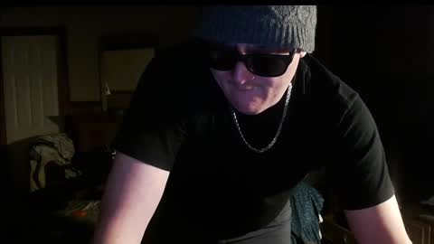 Snapshot of montana6897 chatting on 01/21/25, 03:48 Kingalby817 online show from 01/21/25, 03:48