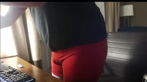 Snapshot of montana6897 chatting on 03/06/25, 05:24 Kingalby817 online show from 03/06/25, 05:24