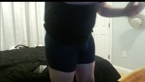 Snapshot of montana6897 chatting on 03/12/25, 07:02 Kingalby817 online show from 03/12/25, 07:02