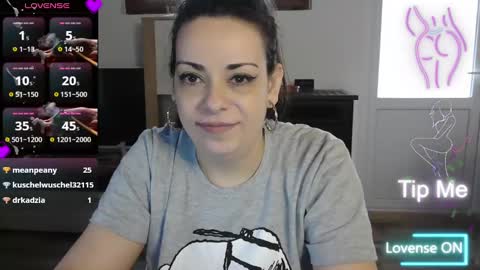 Monse online show from 02/28/25, 11:03