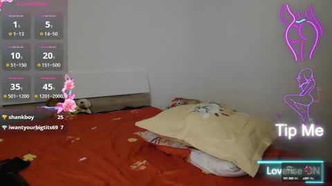 Monse online show from 03/12/25, 09:55