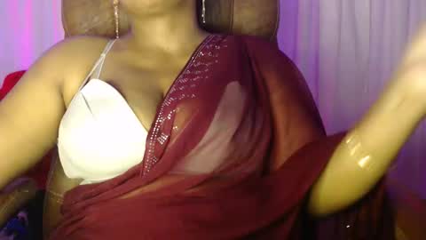 Maya online show from 10/12/25, 11:31