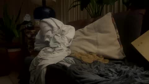 Mitchell online show from 09/24/25, 01:42