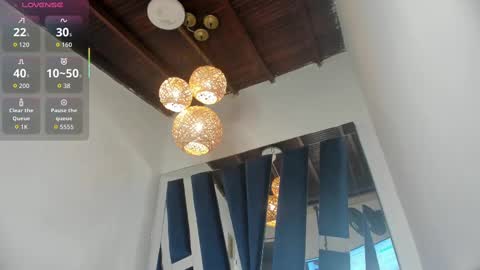 Luna  online show from 10/25/25, 10:56