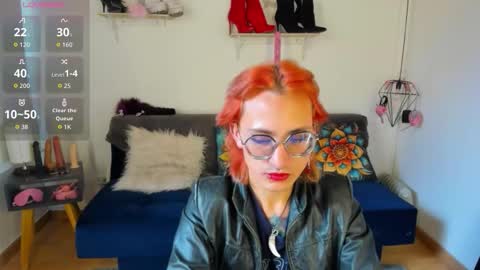 Moon online show from 11/01/25, 08:33