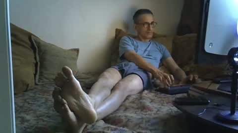 Alex online show from 11/16/25, 02:28