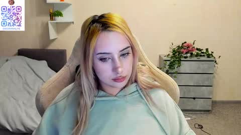 Snapshot of moranakit chatting on 02/12/25, 03:49 Morana Mayer online show from 02/12/25, 03:49
