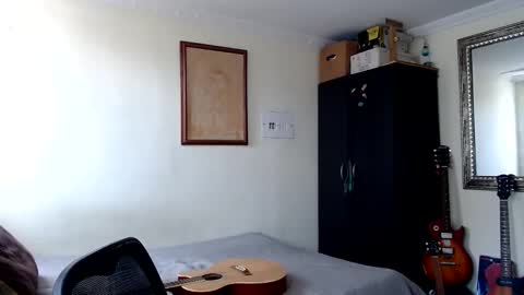 Snapshot of morbidangel08 chatting on 09/20/25, 05:25 Abelardo online show from 09/20/25, 05:25