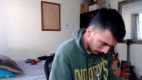 Snapshot of morbidangel08 chatting on 09/22/25, 01:02 Abelardo online show from 09/22/25, 01:02