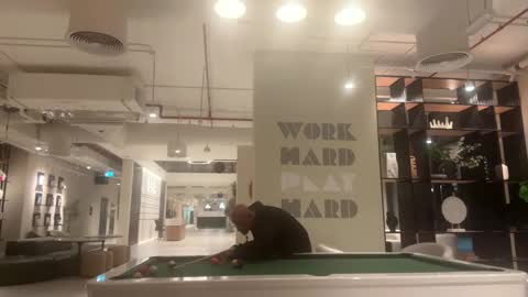 Snapshot of moredlove999 chatting on 11/26/25, 08:10 moredlove999 online show from 11/26/25, 08:10