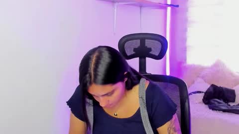 morena_rodriguez_9 online show from 11/04/25, 07:13