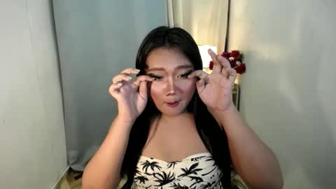 Snapshot of morenagirlxx chatting on 11/26/25, 10:49 morenagirlxx online show from 11/26/25, 10:49