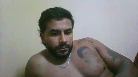 Snapshot of morenito_06 chatting on 10/23/25, 06:13 morenito_06 online show from 10/23/25, 06:13