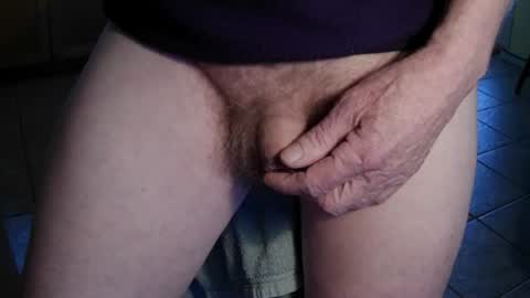 Snapshot of moreorless5 chatting on 02/23/25, 01:10 moreorless5 online show from 02/23/25, 01:10