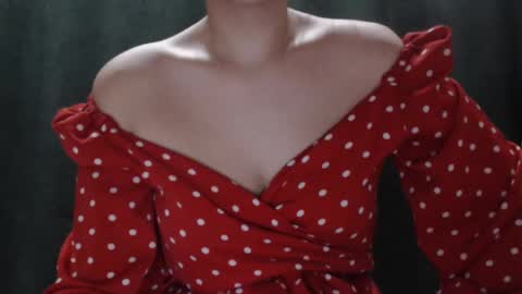 monika online show from 01/05/25, 10:19